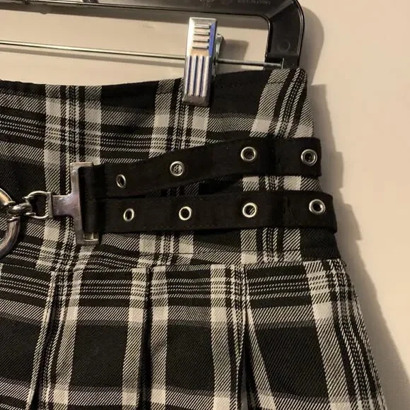 VTg Y2K Tripp NYC Black White Plaid Pleated Mini Skirt Goth Emo Punk Grunge M - Picture 8 of 10